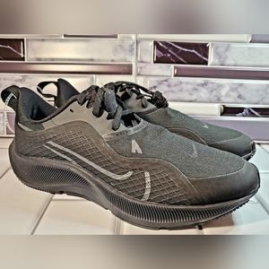 NWT Mens Nike Air Zoom Pegasus 37 Shield Black/Anthracite Size 8.5